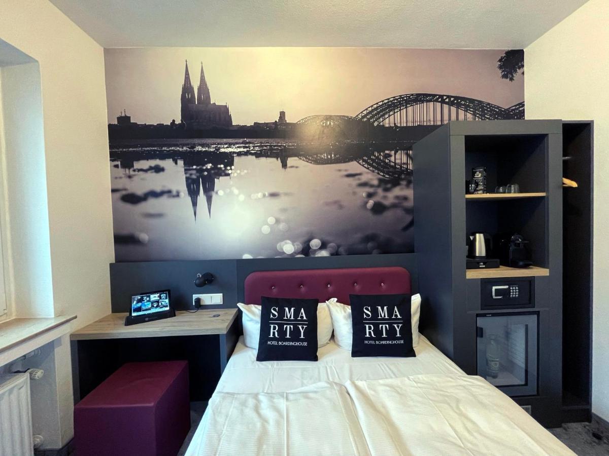 Smarty Cologne Dom Hotel - Boardinghouse - Kontaktloser Self Check-In Bagian luar foto