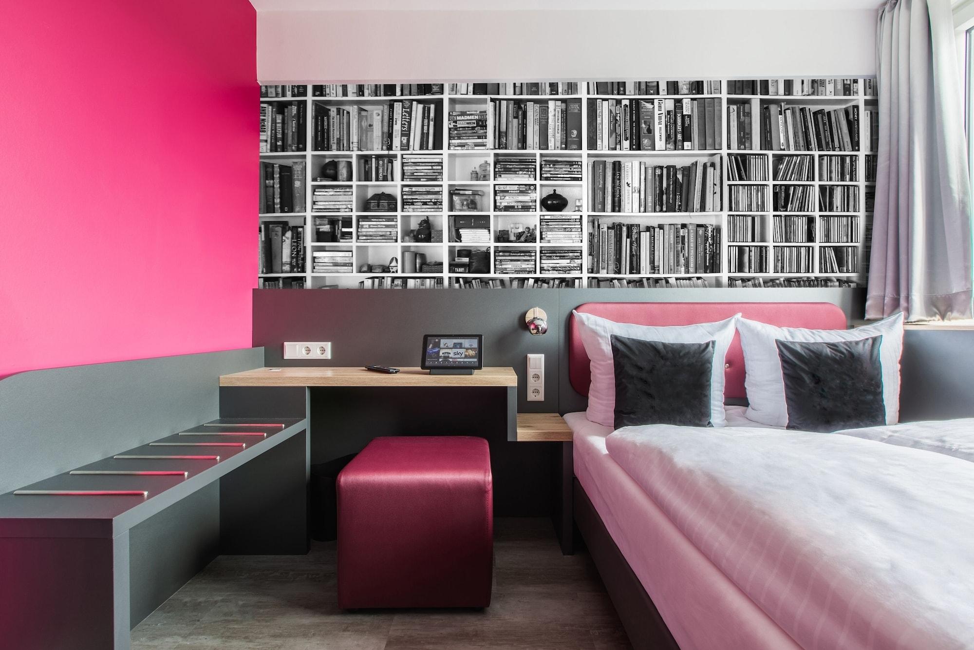 Smarty Cologne Dom Hotel - Boardinghouse - Kontaktloser Self Check-In Bagian luar foto