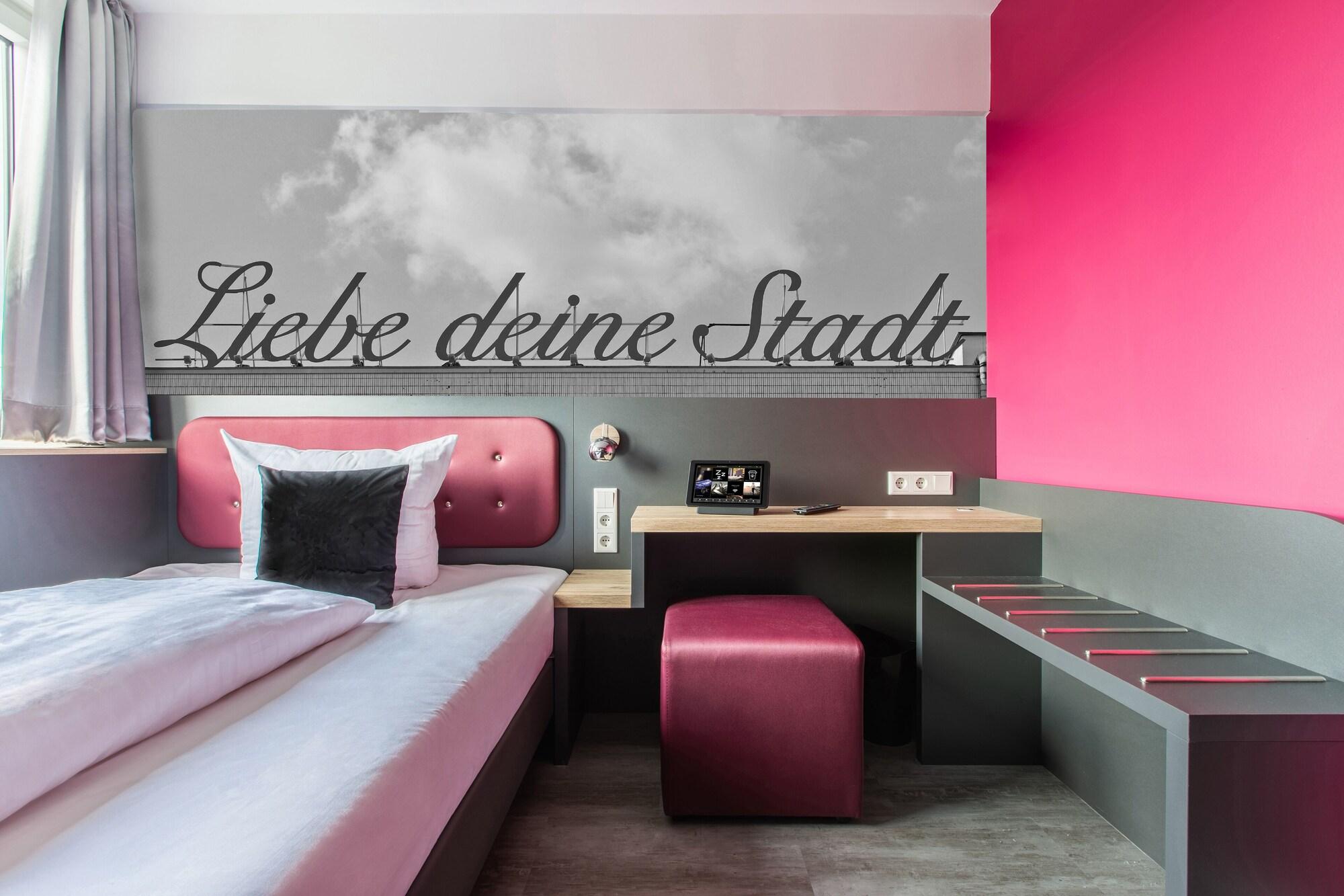 Smarty Cologne Dom Hotel - Boardinghouse - Kontaktloser Self Check-In Bagian luar foto
