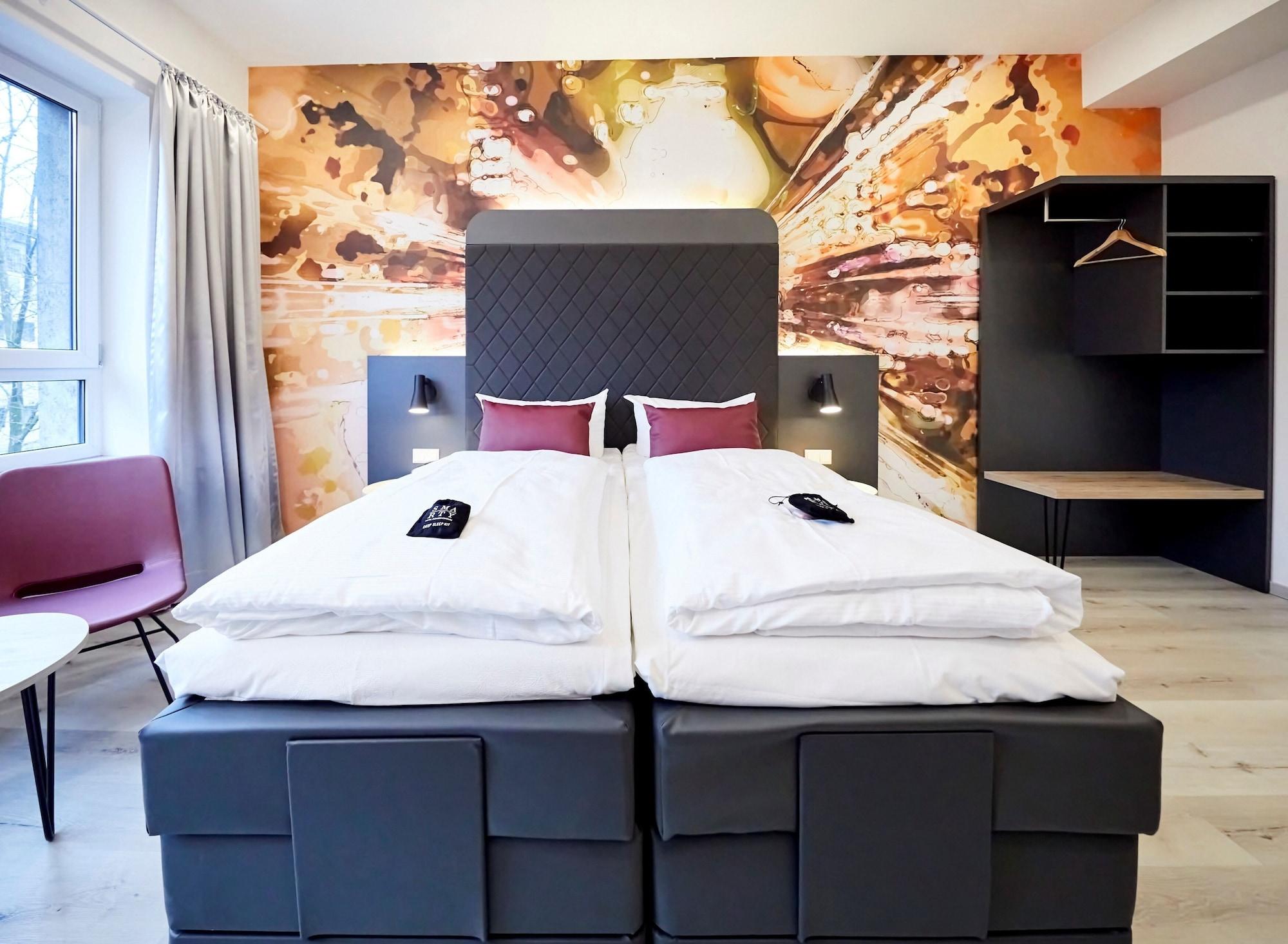 Smarty Cologne Dom Hotel - Boardinghouse - Kontaktloser Self Check-In Bagian luar foto