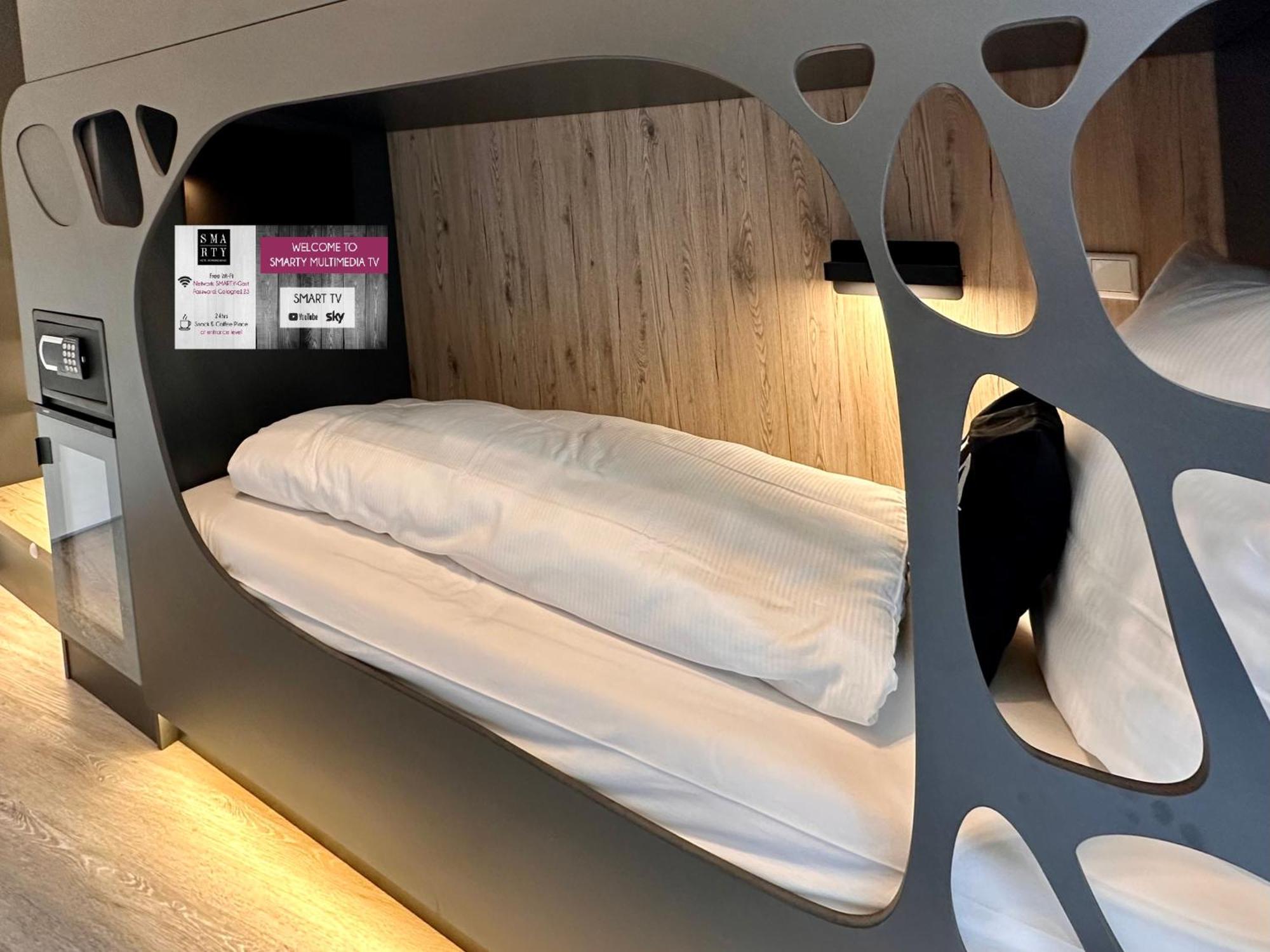 Smarty Cologne Dom Hotel - Boardinghouse - Kontaktloser Self Check-In Bagian luar foto