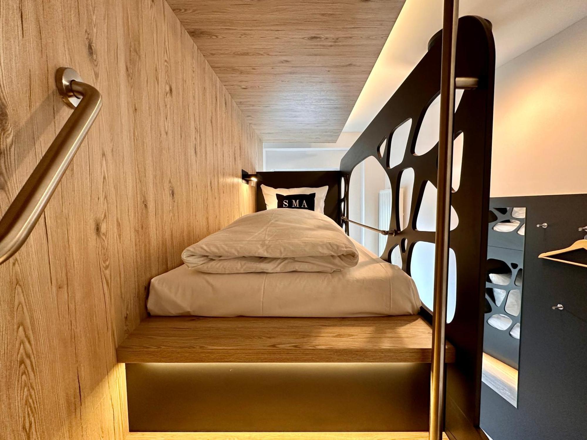 Smarty Cologne Dom Hotel - Boardinghouse - Kontaktloser Self Check-In Bagian luar foto