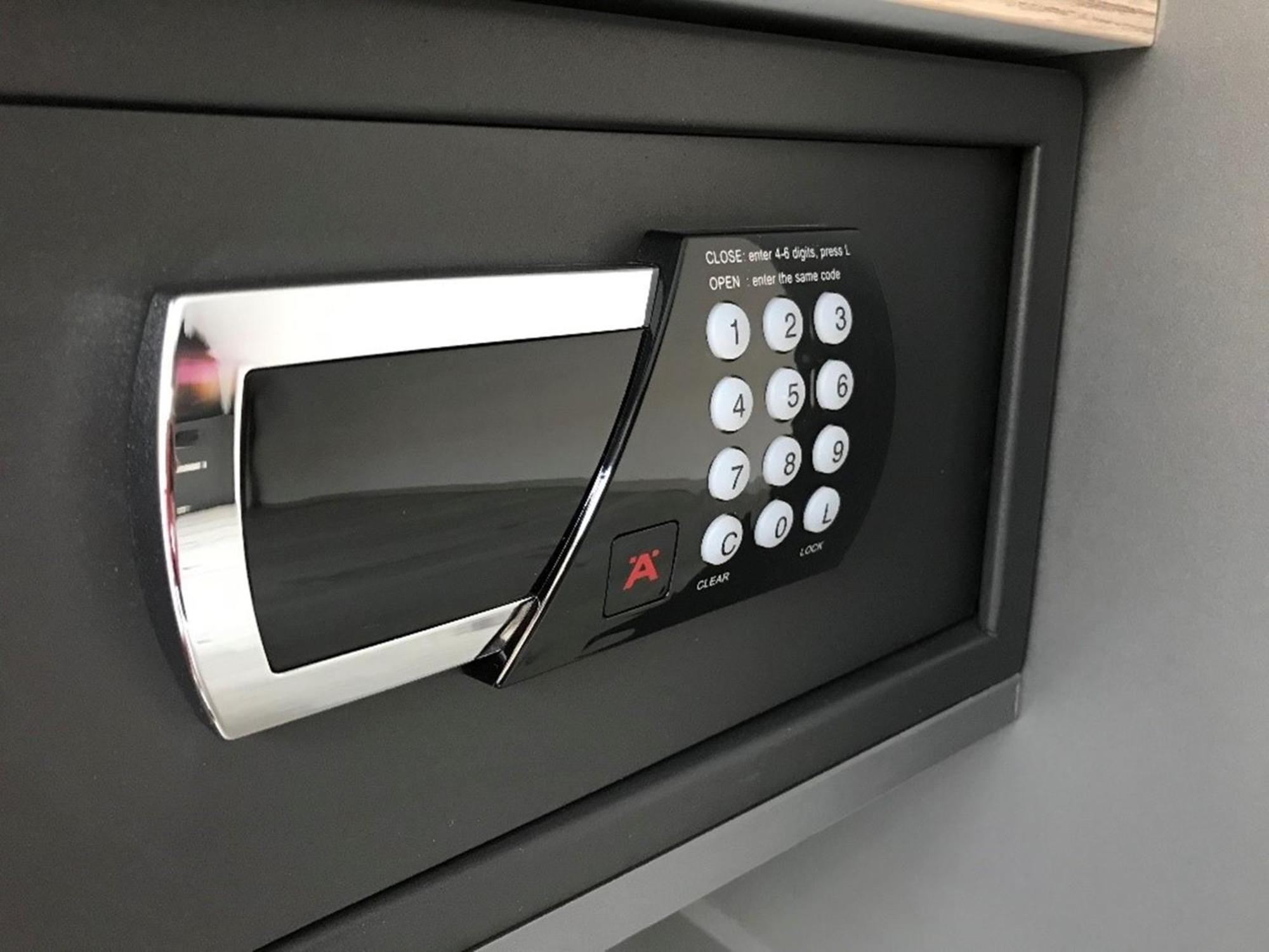 Smarty Cologne Dom Hotel - Boardinghouse - Kontaktloser Self Check-In Ruang foto