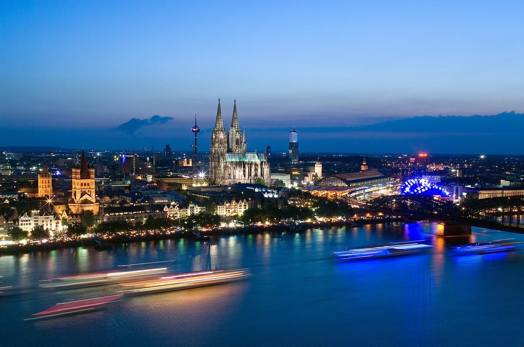 Smarty Cologne Dom Hotel - Boardinghouse - Kontaktloser Self Check-In Bagian luar foto